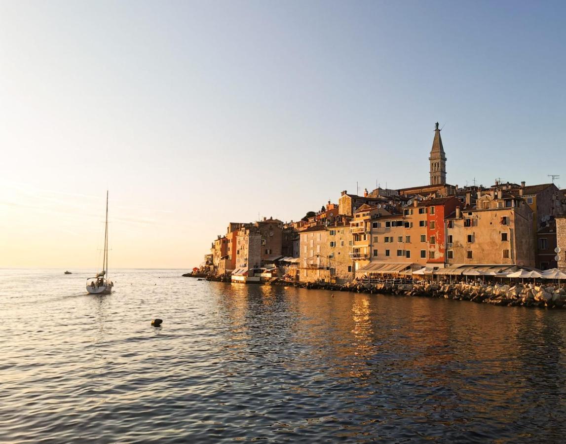 Apartment Nina Rovinj Exterior photo